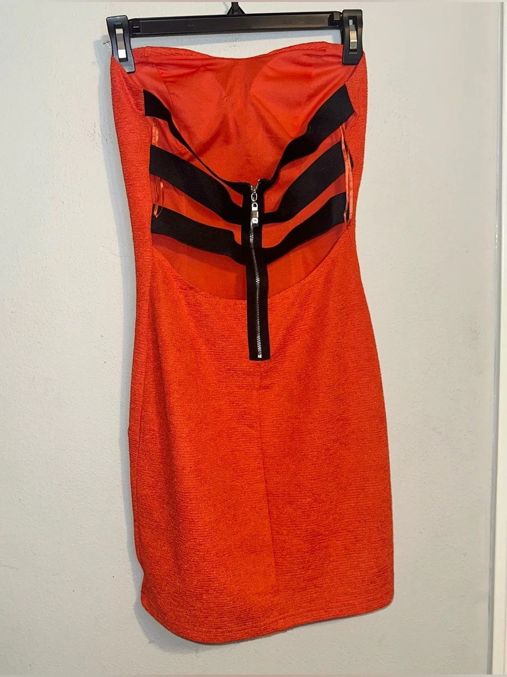 Foreign Exchange vibrant strapless